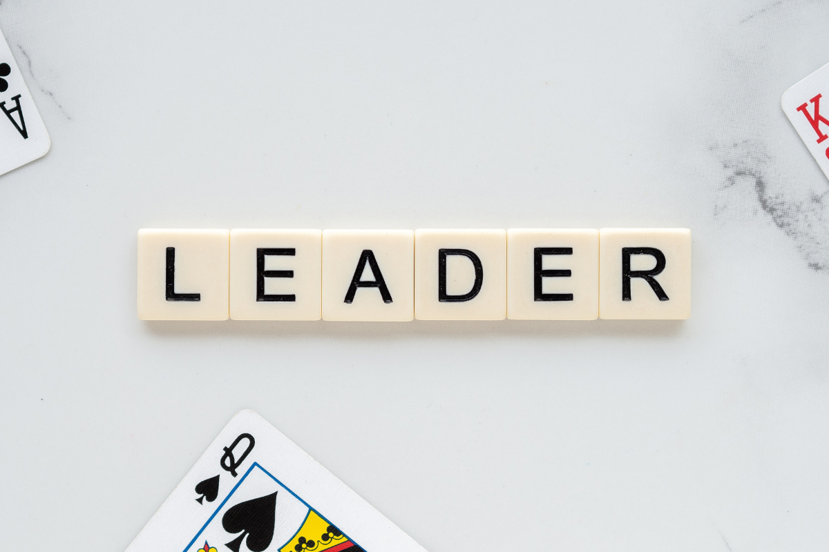 Jakie są najważniejsze cechy skutecznego lidera?